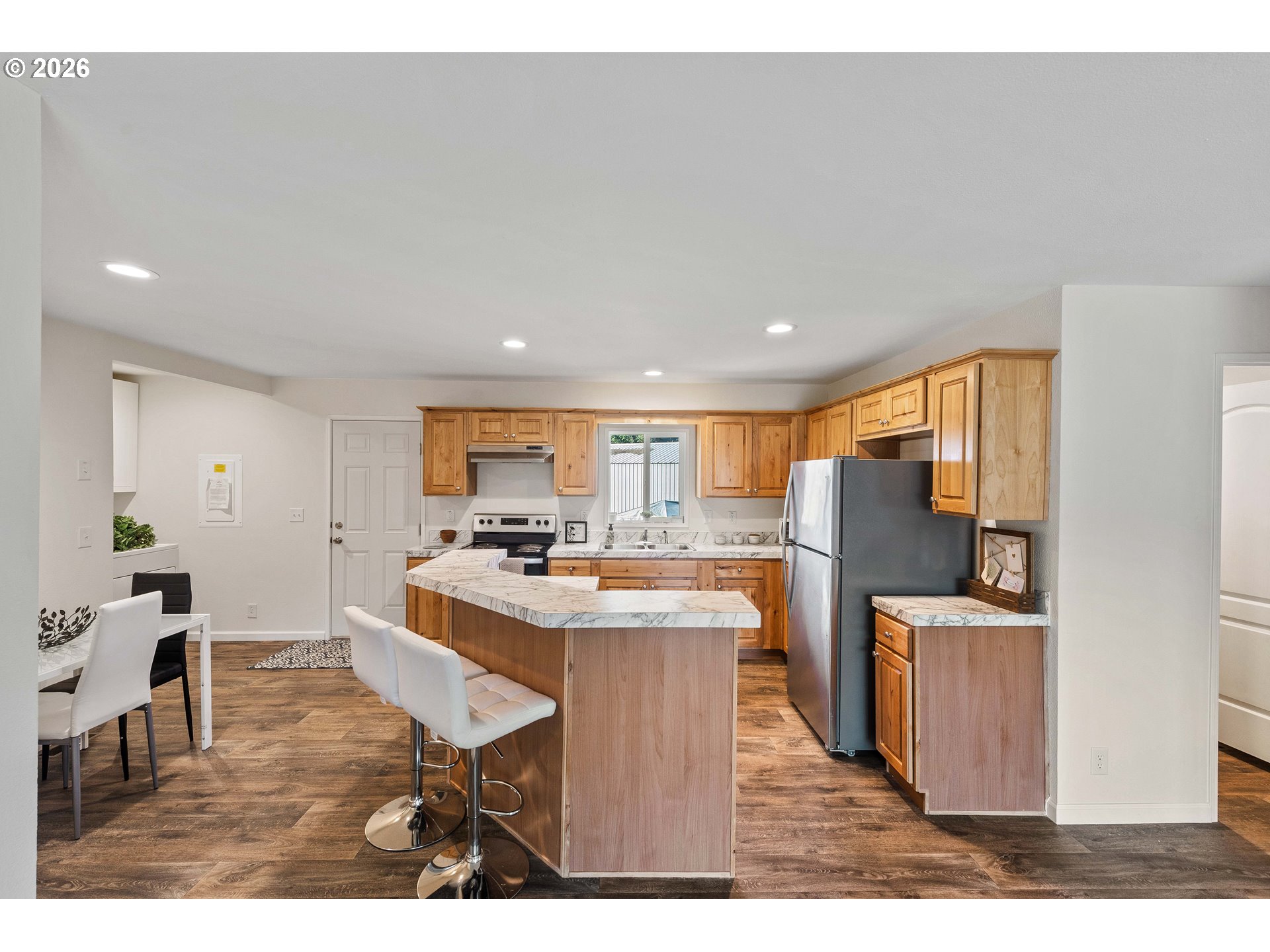 64274 Saddler Road Coos Bay, OR 97420 - Photo 9 of 30 Kitchen