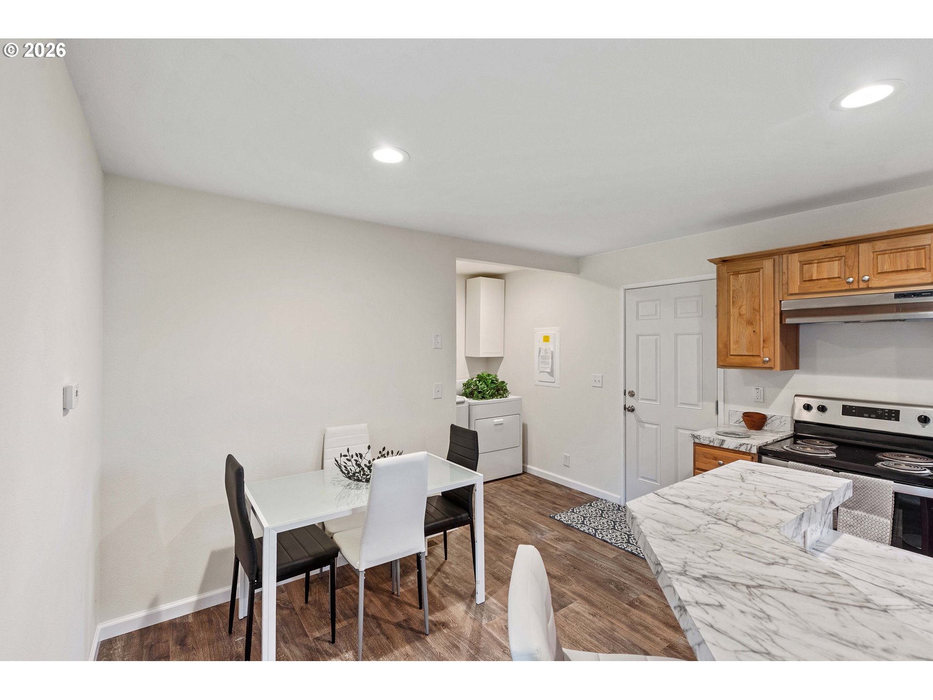 64274 Saddler Road Coos Bay, OR 97420 - Photo 10 of 30 Dining Room