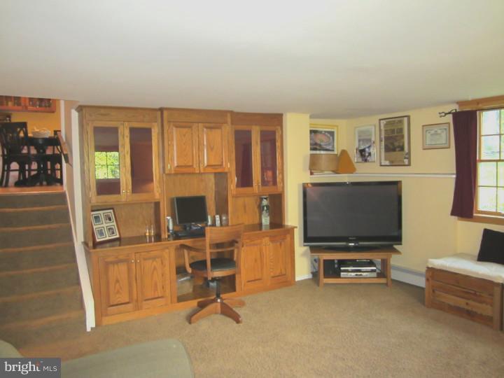 1 Mercer Hill Road Ambler, PA 19002 - Photo 13 of 24 Family Room