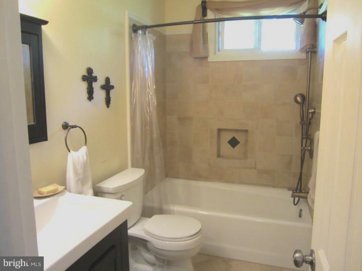 1 Mercer Hill Road Ambler, PA 19002 - Photo 23 of 24 Bathroom