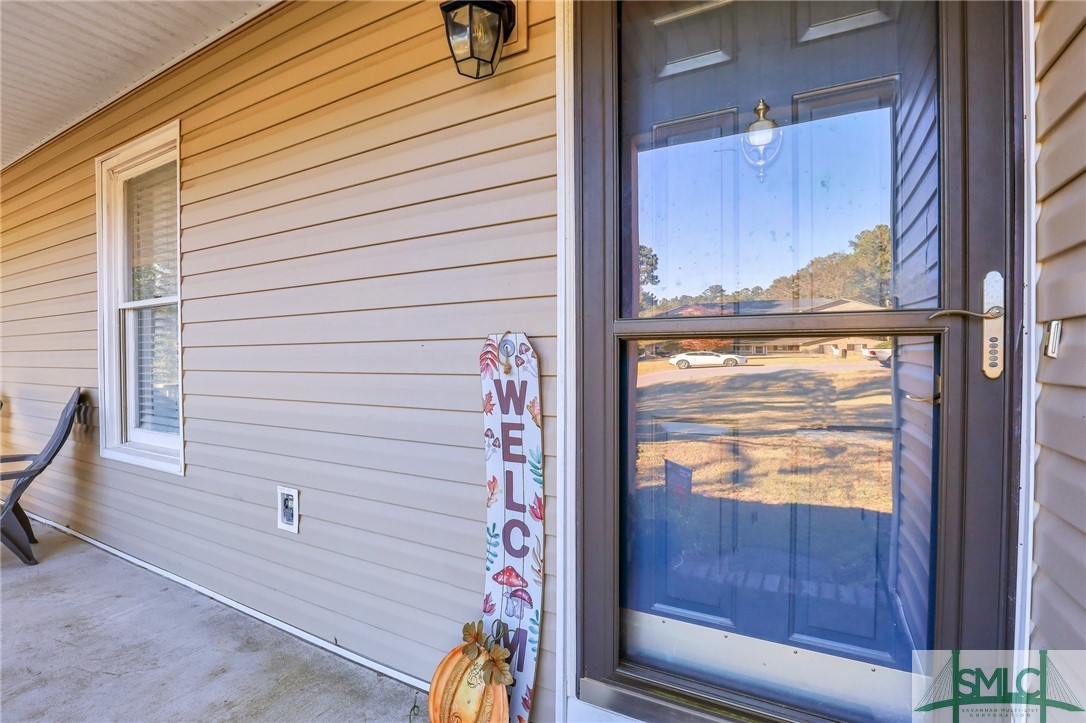 551 Pleasant Point Road Statesboro, GA 30458 - Photo 4 of 31 Gallery Image 4