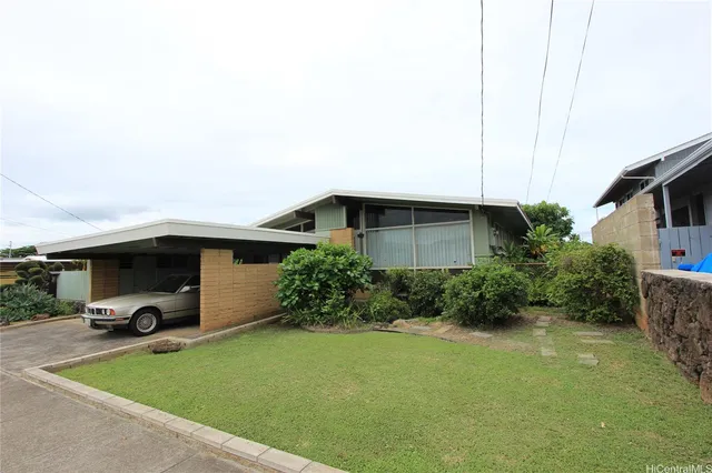 $3,500 | 1346 Ala Mahamoe Street, Honolulu, HI 96819