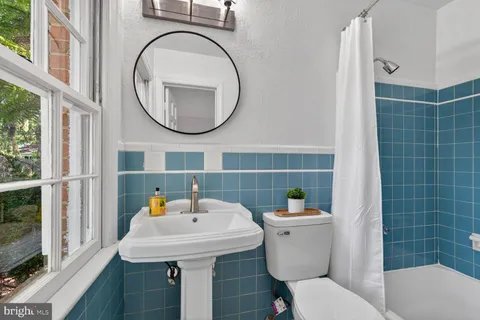 $1,800,000 | 4722 Cumberland Avenue, Chevy Chase, MD 20815