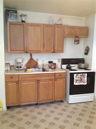 35 May Street Worcester, MA 01610 - Photo 3 of 5