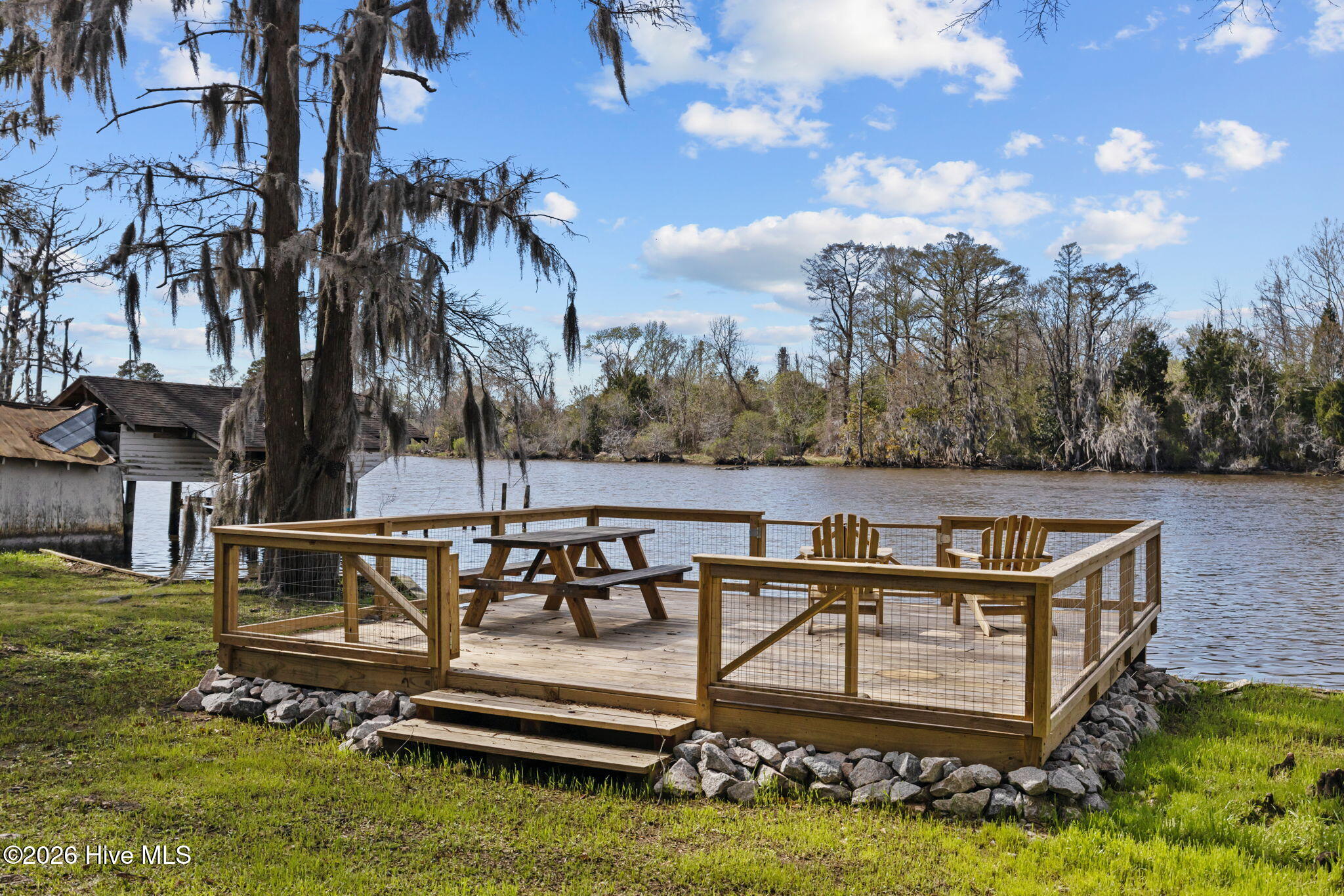 147 Honey Pod Farm Road Washington, NC 27889 - Photo 4 of 53 10-web-or-mls-BLS_0006 (1)