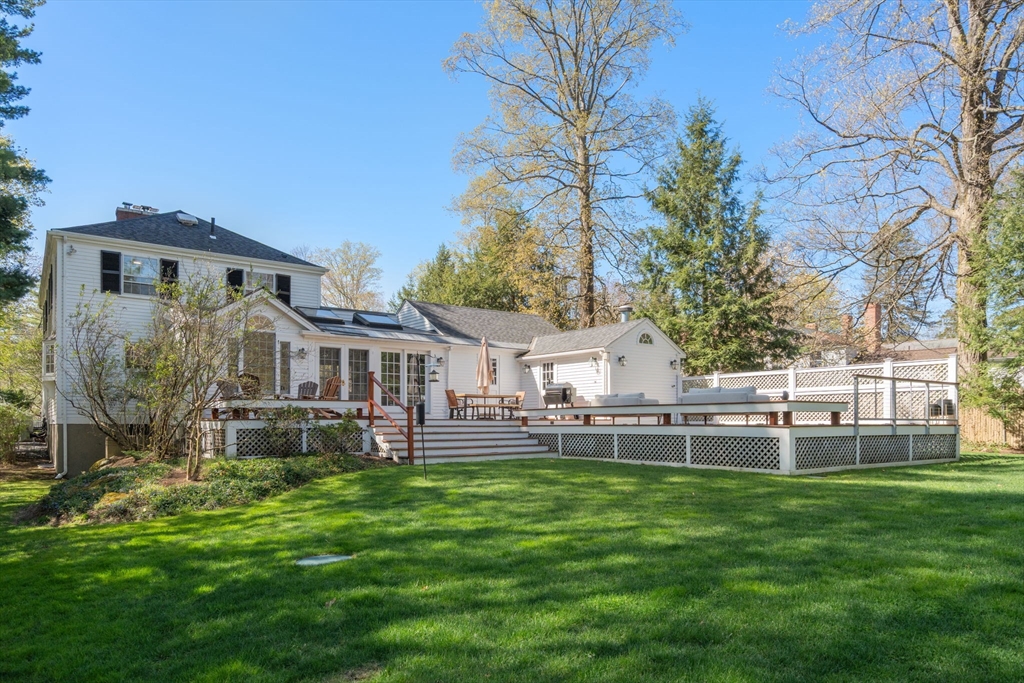 633 Boston Post Road Weston, MA 02493 - Photo 29 of 35