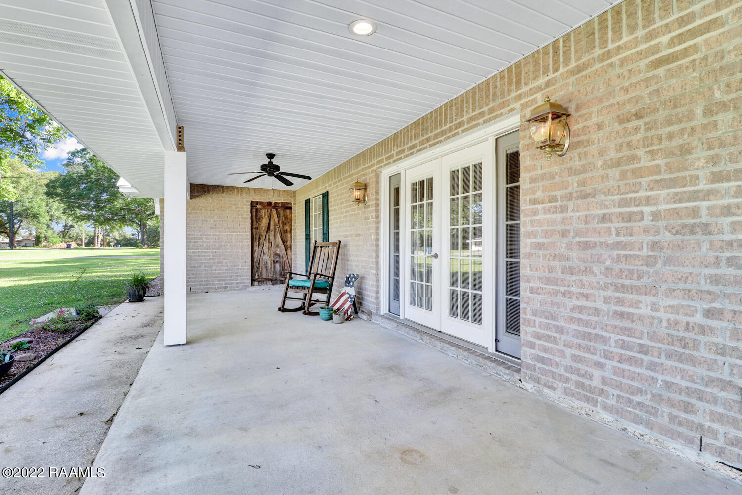 207 Rim Road Lafayette, LA 70507 - Photo 3 of 20 Gallery Image 3