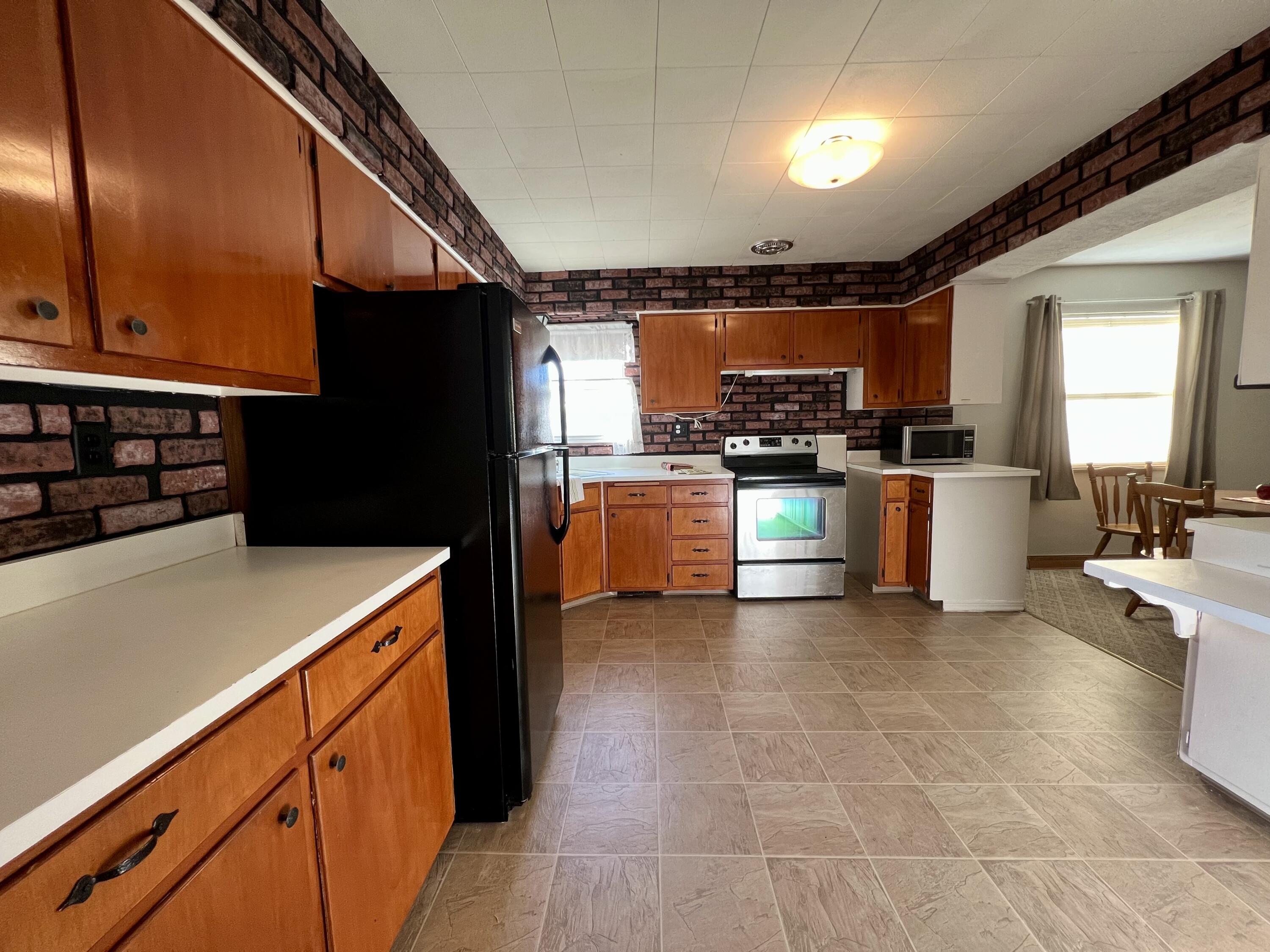 4212 Upper Valley Springfield, OH 45502 - Photo 12 of 40