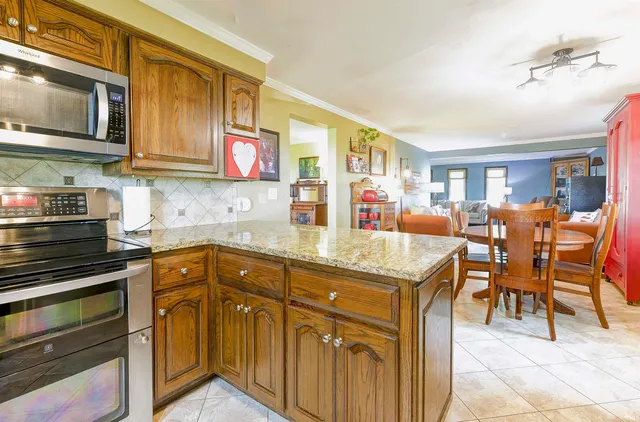 $589,000 | 5915 West 1400 North Road, Elwood, IN 46036