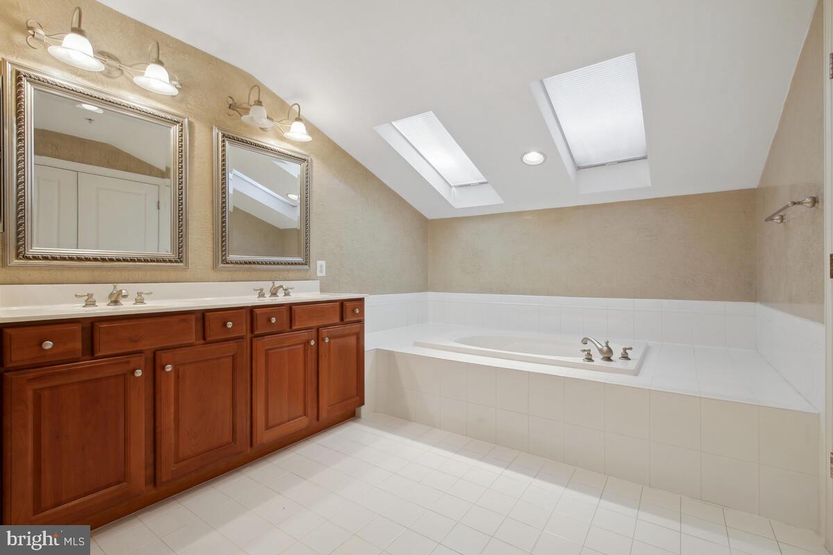 2772 Westminster Road, Unit 57 Ellicott City, MD 21043 - Photo 20 of 33