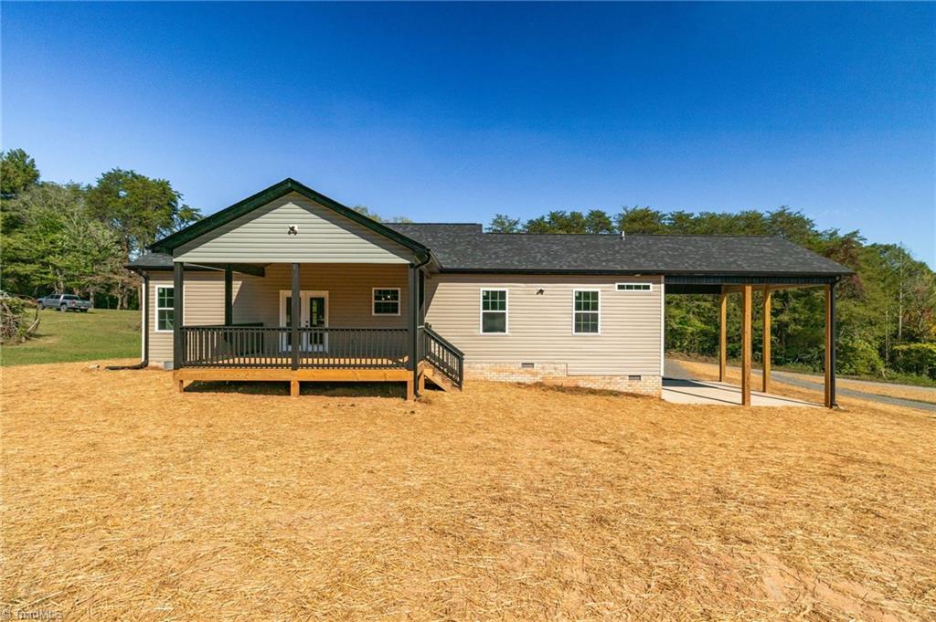 148 Adkins Road Stoneville, NC 27048 - Photo 26 of 31 Rear/deck