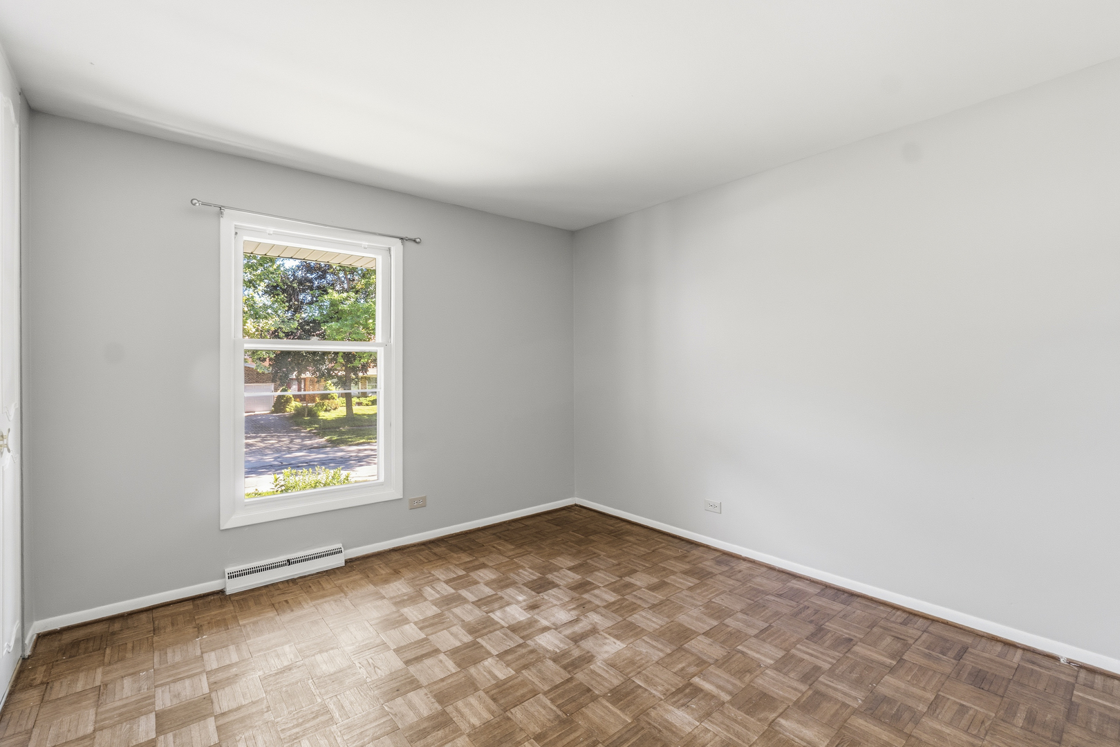 933 West Gilbert Road Palatine, IL 60067 - Photo 14 of 34