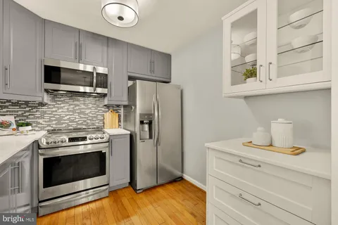 $399,000 | 4551 Interlachen Court, Unit H, Alexandria, VA 22312