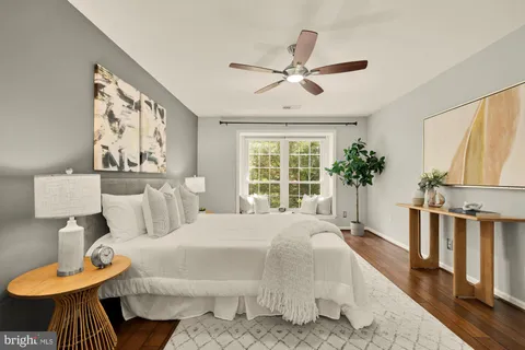 $399,000 | 4551 Interlachen Court, Unit H, Alexandria, VA 22312