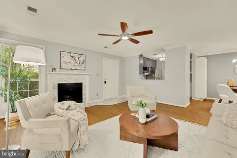 $399,000 | 4551 Interlachen Court, Unit H, Alexandria, VA 22312