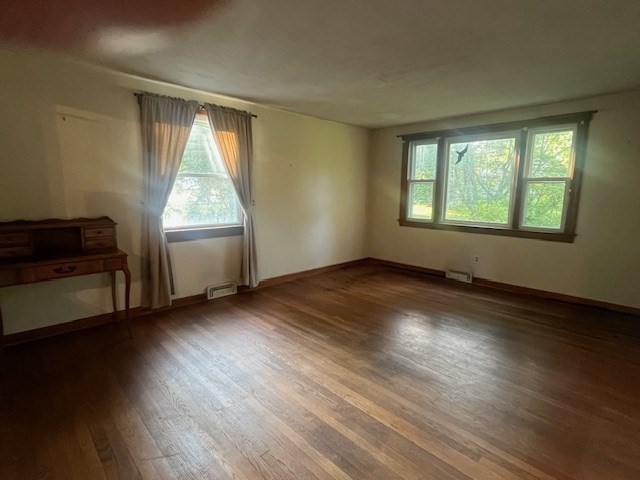 53 Wood End Road Springfield, MA 01118 - Photo 6 of 17 Gallery Image 6