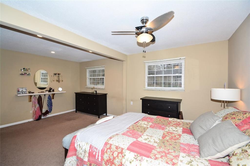 11925 Hoster Road Carmel, IN 46033 - Photo 26 of 36 Gallery Image 26