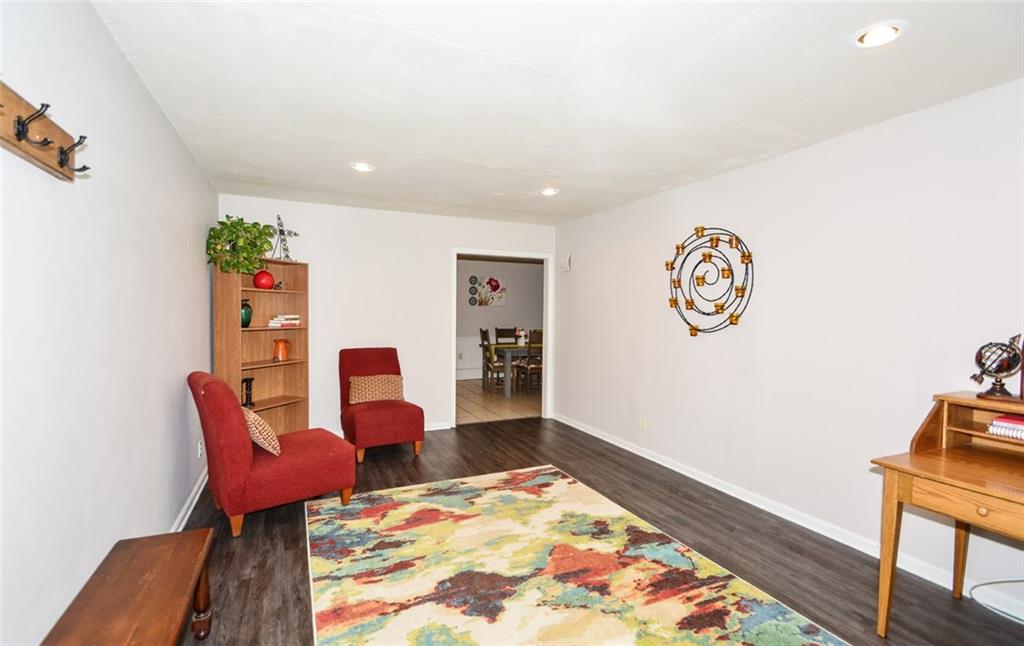 11925 Hoster Road Carmel, IN 46033 - Photo 5 of 36 Gallery Image 5