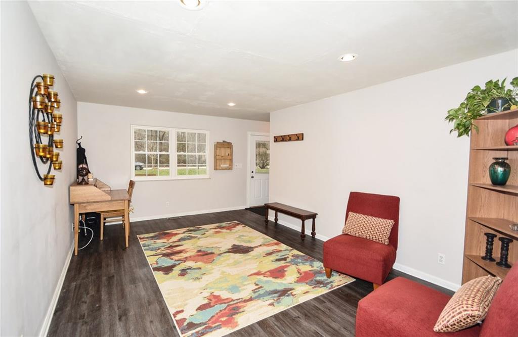 11925 Hoster Road Carmel, IN 46033 - Photo 6 of 36 Gallery Image 6
