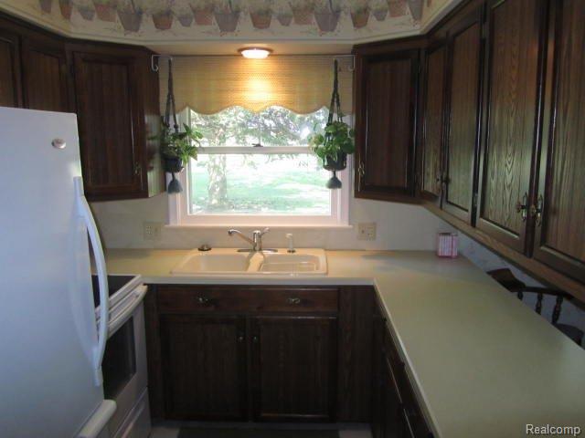 1625 Wales Center Road Goodells, MI 48027 - Photo 4 of 19 2013-08-04 03.46.46.jpg