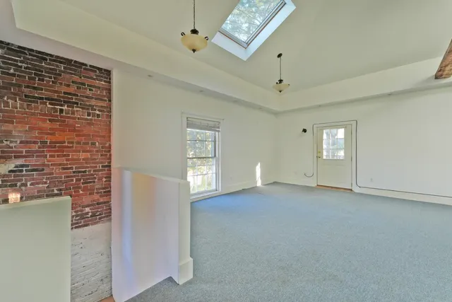 $1,368,000 | 11 Lincoln Street, Brunswick, ME 04011