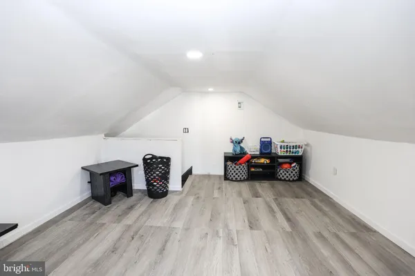 a view of a livingroom with furniture