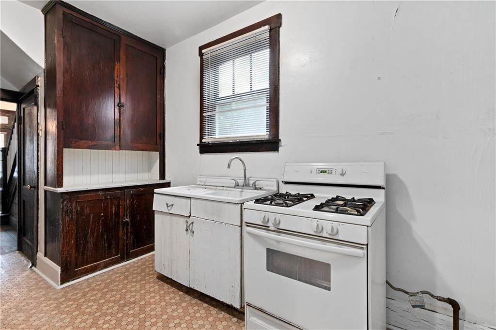 138 South 5th Street Duquesne, PA 15110 - Photo 27 of 50