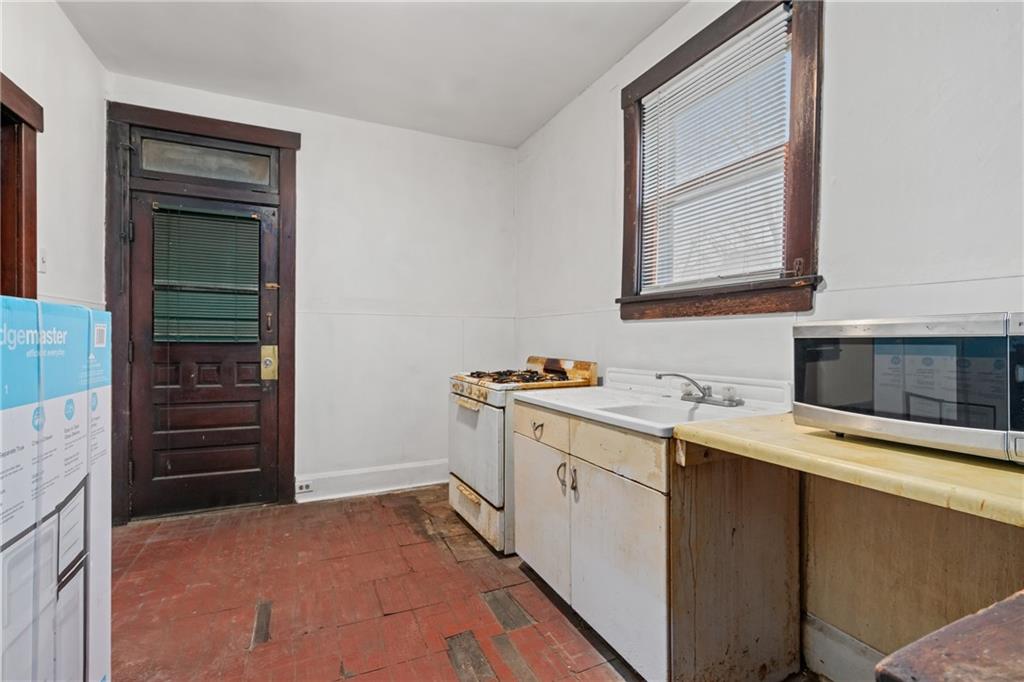 138 South 5th Street Duquesne, PA 15110 - Photo 43 of 50