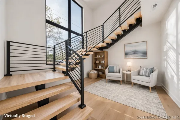 $1,250,000 | 222 Red Bud Road, Lake Ozark, MO 65049