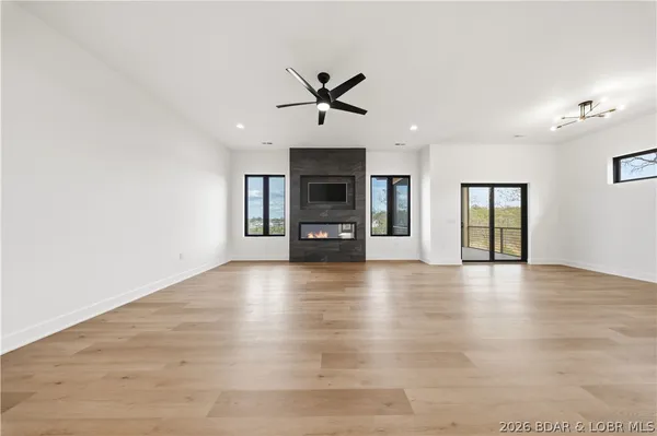 $1,250,000 | 222 Red Bud Road, Lake Ozark, MO 65049