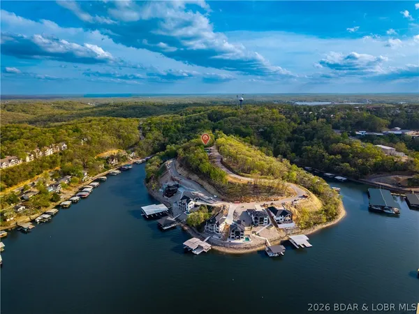 $1,250,000 | 222 Red Bud Road, Lake Ozark, MO 65049
