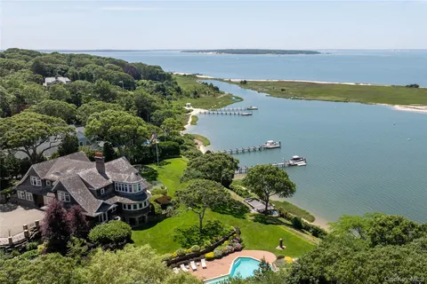 $18,000,000 | 1350 West Cove Road, Cutchogue, NY 11935