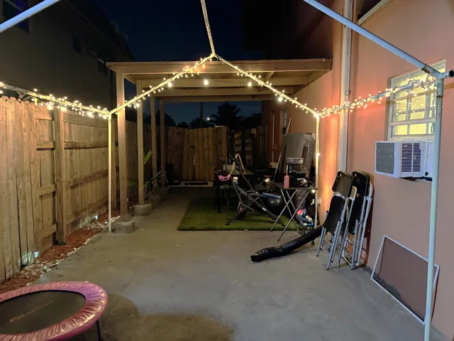 $1,150 | 620 Southwest Sw 80th Terrace, Pompano Beach, FL 33068