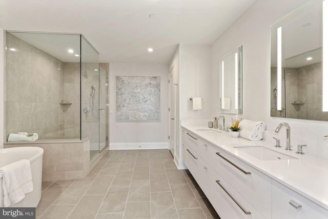 $4,509,000 | 5 Pioneer Mill Way, Unit 502, Alexandria, VA 22314