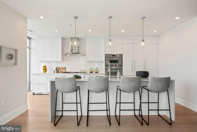 $4,509,000 | 5 Pioneer Mill Way, Unit 502, Alexandria, VA 22314