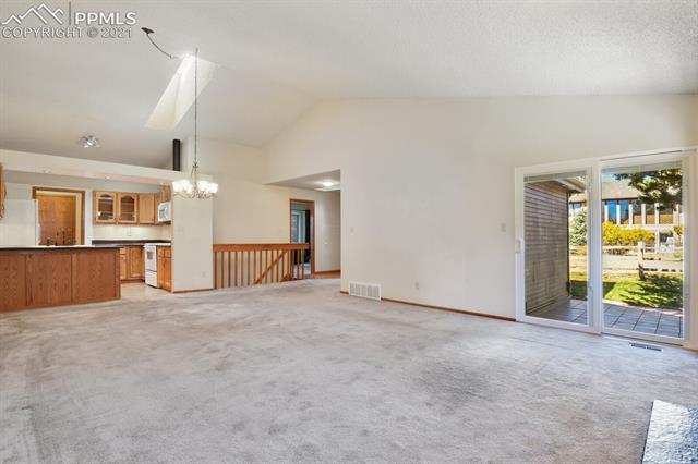 26 Rising Sun Terrace Colorado Springs, CO 80921 - Photo 5 of 27