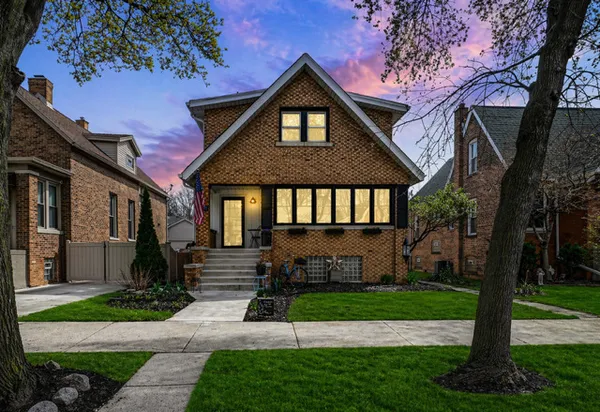 $285,000 | 10829 South Maplewood Avenue, Chicago, IL 60655