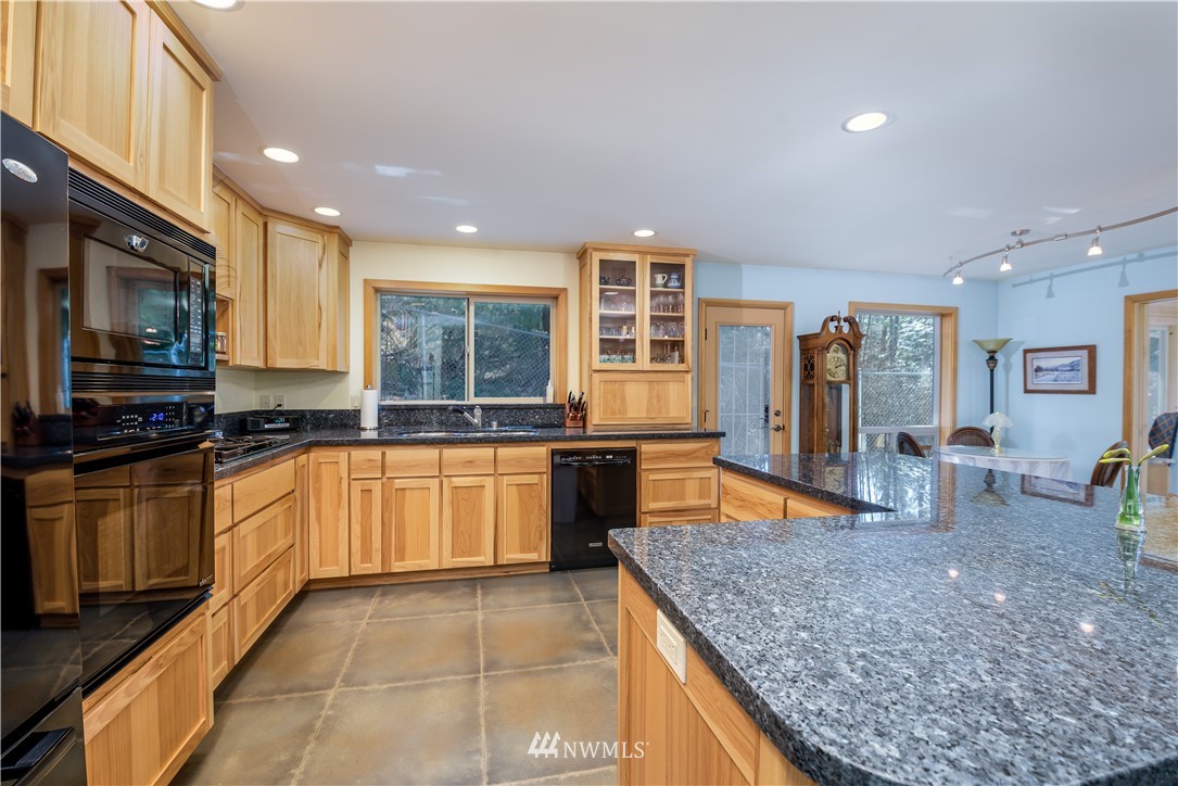 3562 Y Road Bellingham, WA 98226 - Photo 6 of 17 Gallery Image 6