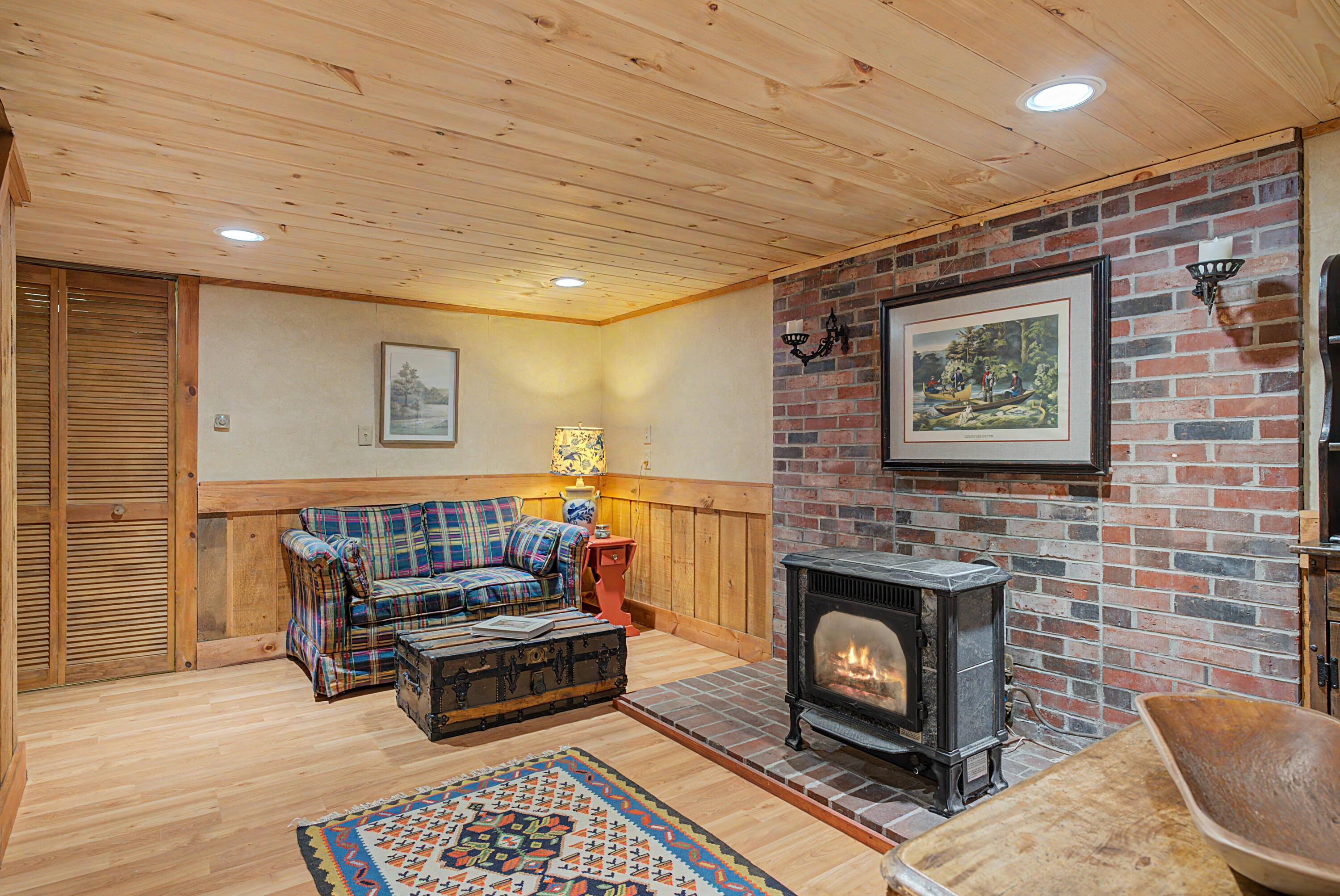 22 Fox Crossing Road Bridgton, ME 04009 - Photo 29 of 50 Lower level living area