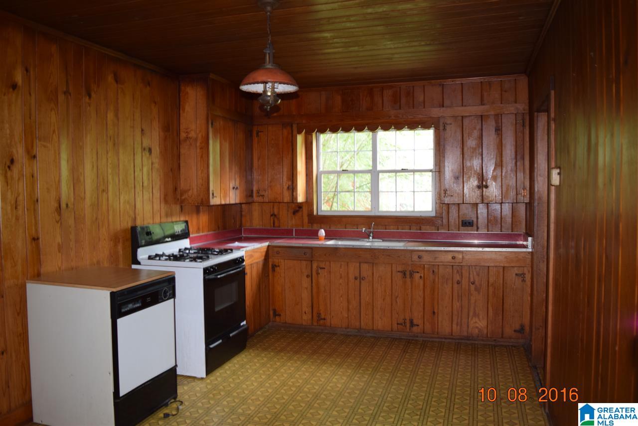 826 Mccay Avenue Oneonta, AL 35121 - Photo 9 of 24