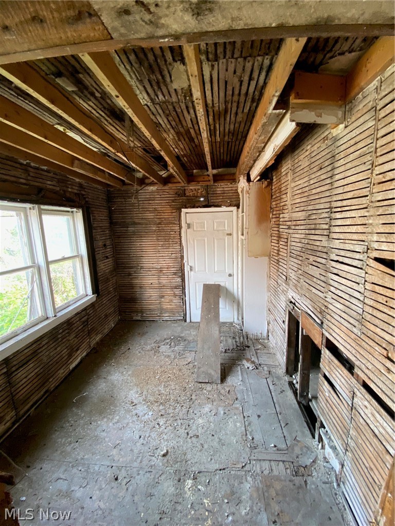 15213 Ridpath Avenue Cleveland, OH 44110 - Photo 20 of 25 Gallery Image 20