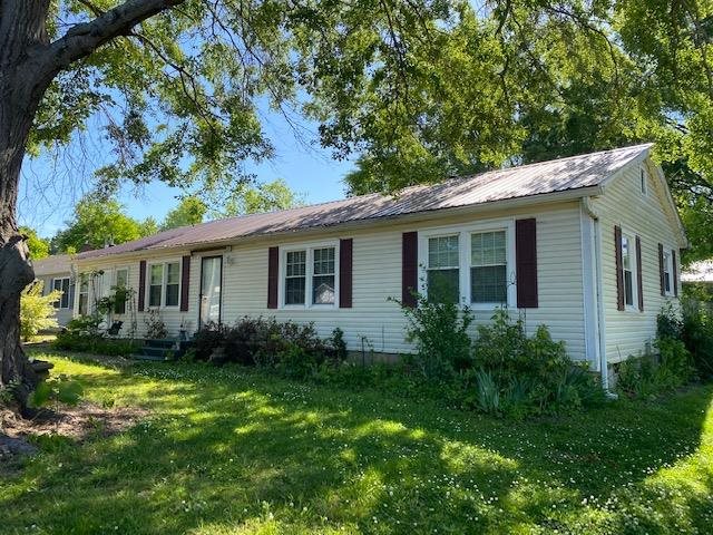 207 North Maple Street Adamsville, TN 38310 - Photo 1 of 25 Gallery Image 1