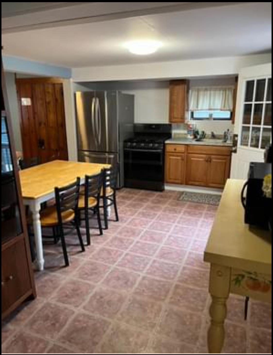 7 Dover Avenue Hampton, NH 03842 - Photo 7 of 23