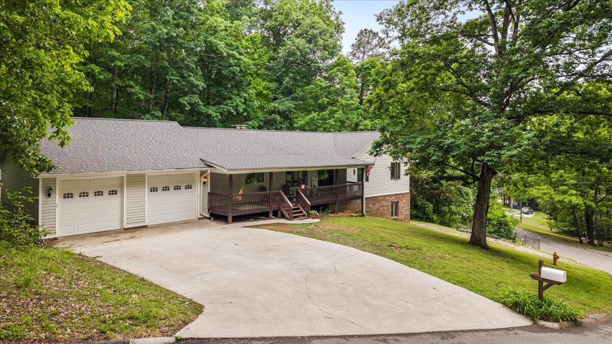 400 Mapleton Drive Northwest Cleveland, TN 37312 - Photo 3 of 50 03-3