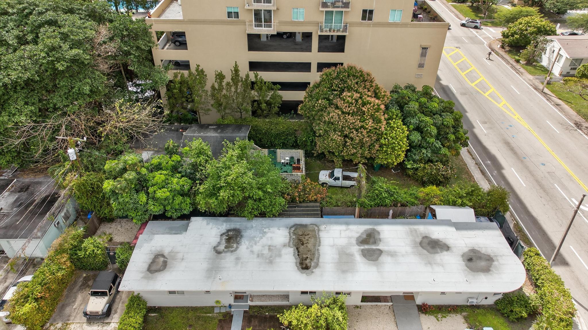 975 Southwest 37th Avenue Miami, FL 33135 - Photo 14 of 18 DJI_0522