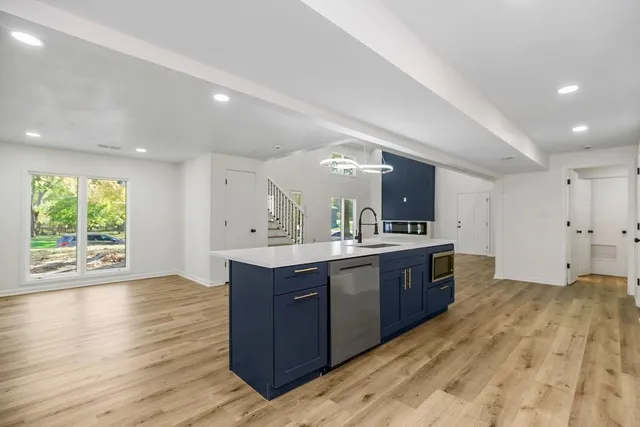 $455,000 | 14210 West 50th Street, Shawnee, KS 66216