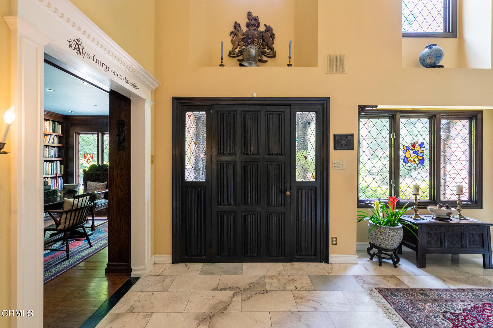 930 Ellington Lane Pasadena, CA 91105 - Photo 11 of 65 008_6B5A0860-HDRGSP-RE-JH_930 Ellington,