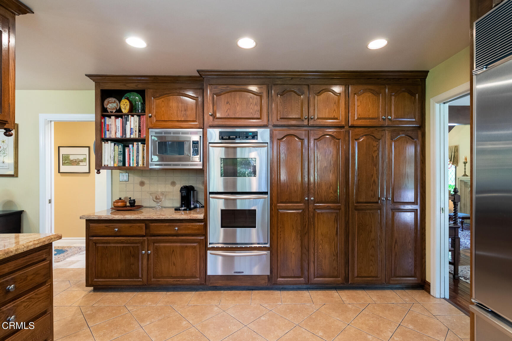 930 Ellington Lane Pasadena, CA 91105 - Photo 26 of 65 a view of kitchen with cabinets