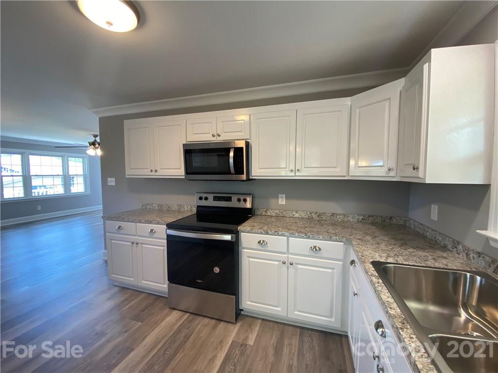 1041 State Rd S-29-501 Lancaster, SC 29720 - Photo 5 of 21 Gallery Image 5