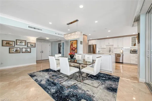 $25,000 | 4401 Gulf Shore Boulevard North, Unit PH3, Naples, FL 34103